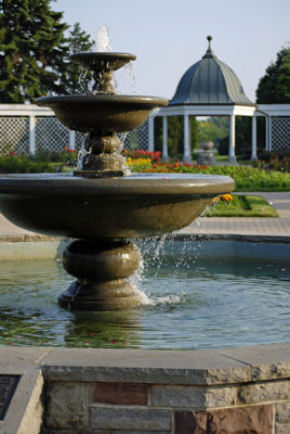 the three tiered fountain in the Rose Garden of the Niagara Parks Botanical Gardens